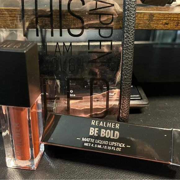 RealHer Beauty Collection with Makeup Bag, Lipstick and Lip Liner - Picture 3 of 6